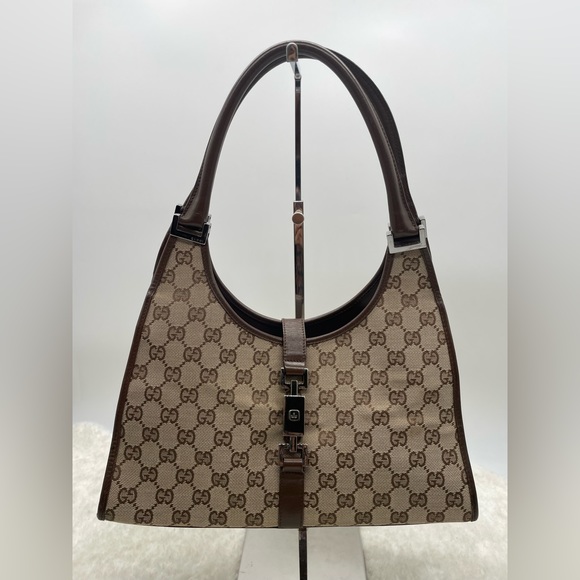 Gucci Handbags - 🤎Gucci🤎Purse🤎